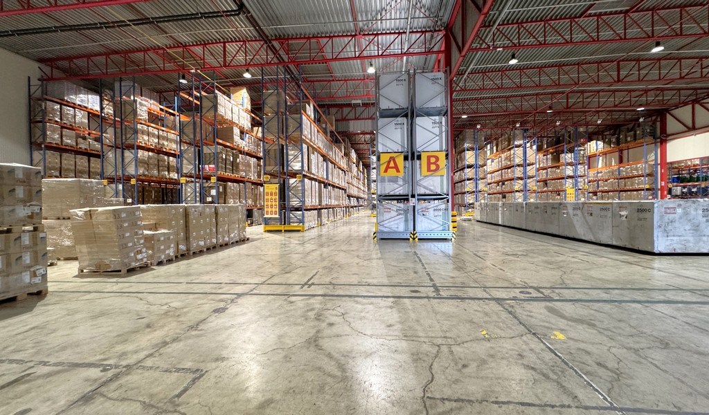 Logistiek gebouw te huur in industriezone Mechelen-Noord