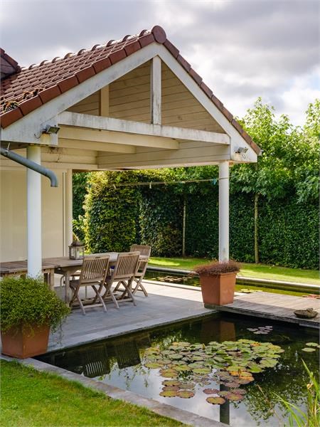 Tijdsloze villa in één van de mooiste villawijken van Roeselare 