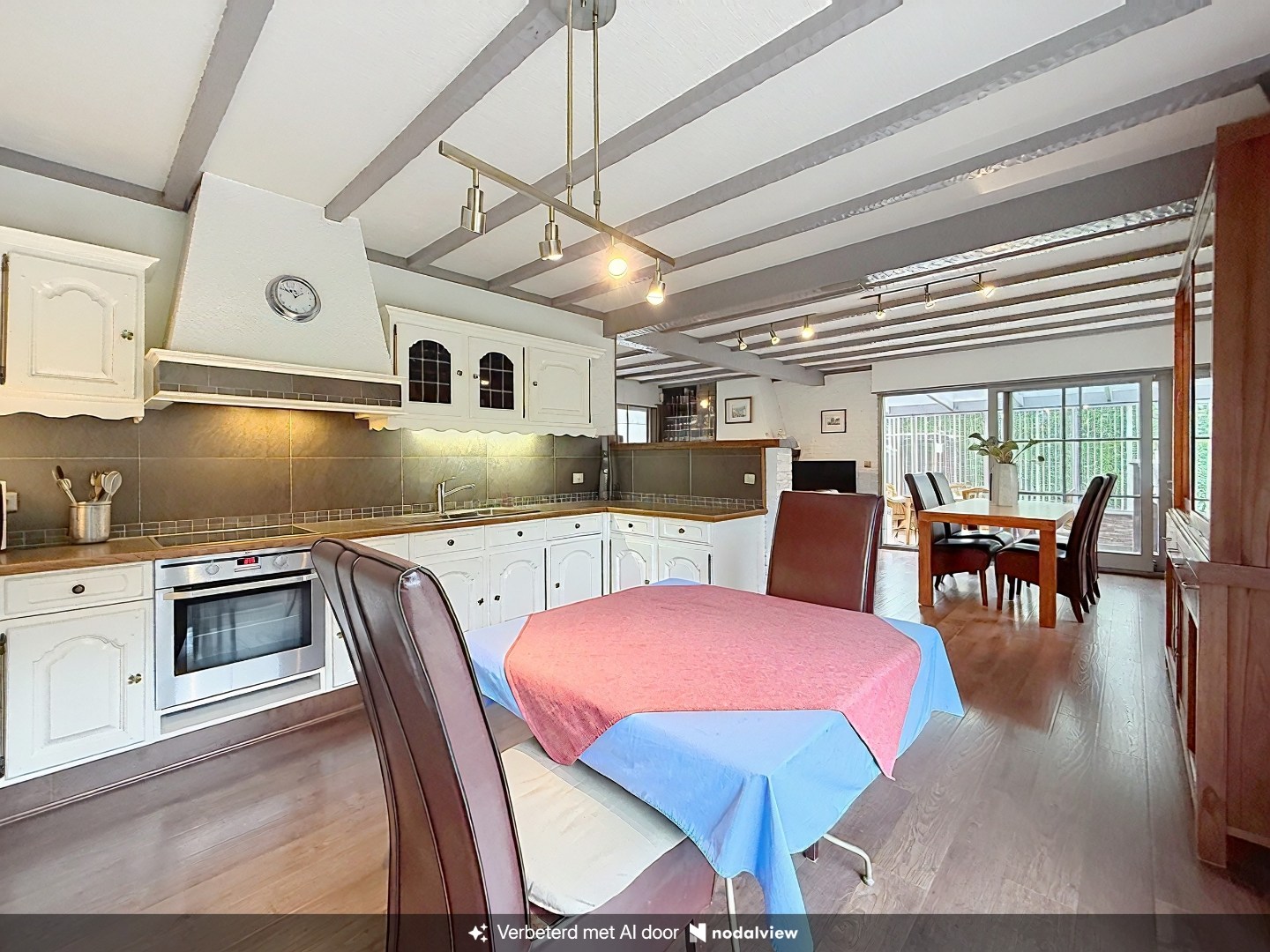 Magnifique villa avec jardin et garage à Ostende, 4 chambres, année de construction 1991. 