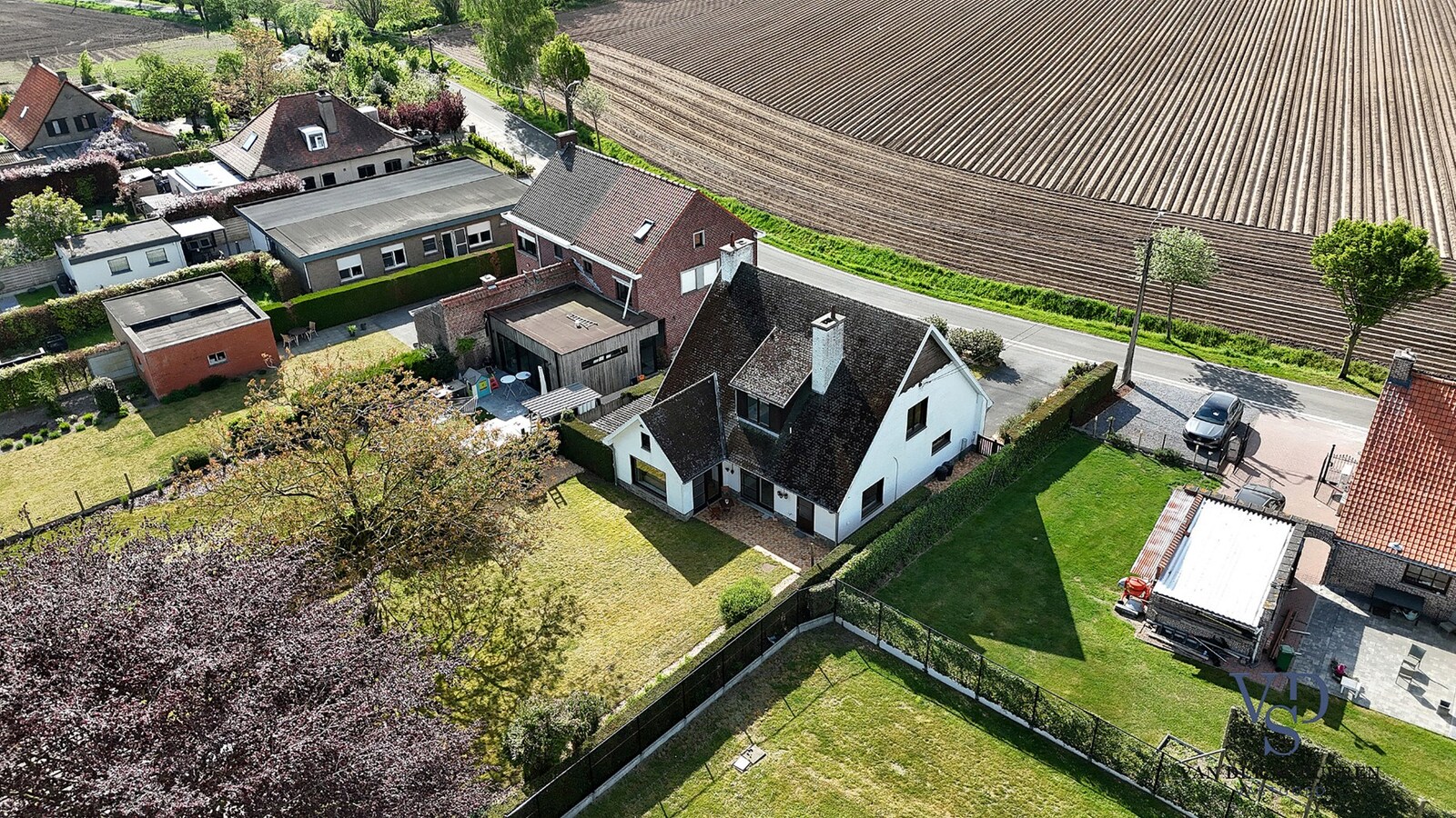 Degelijke villa. 