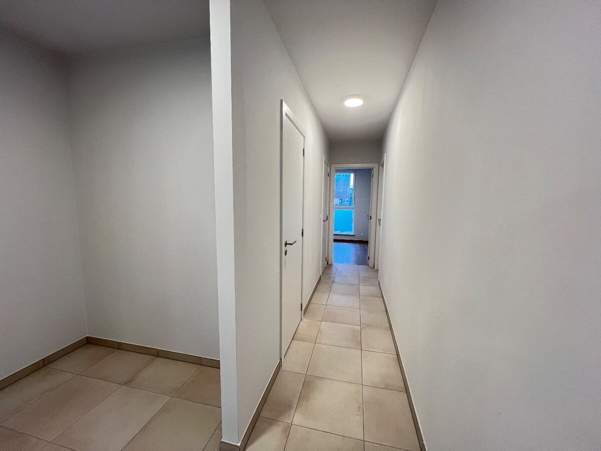 Superbe appartement 2 chambres avec terrasse et jardin 