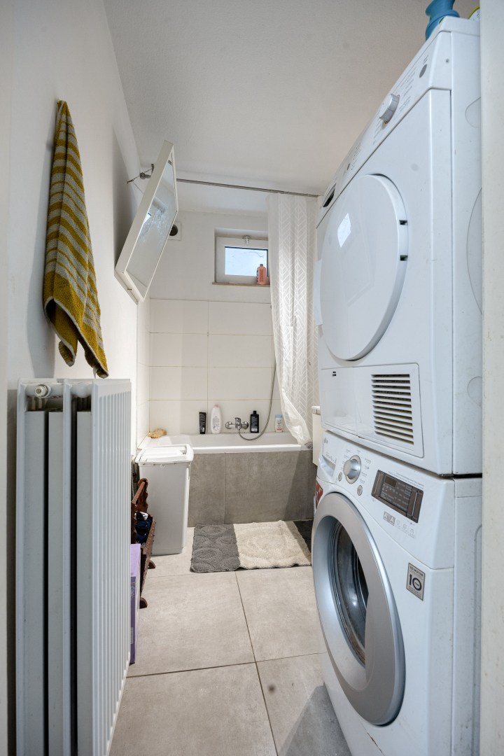 Gelijkvloers appartement met 2 slaapkamers ruim terras, garage en kelderberging in Tienen! - bewoonbare opp. 76m² -  EPC 251 kWh/m² 