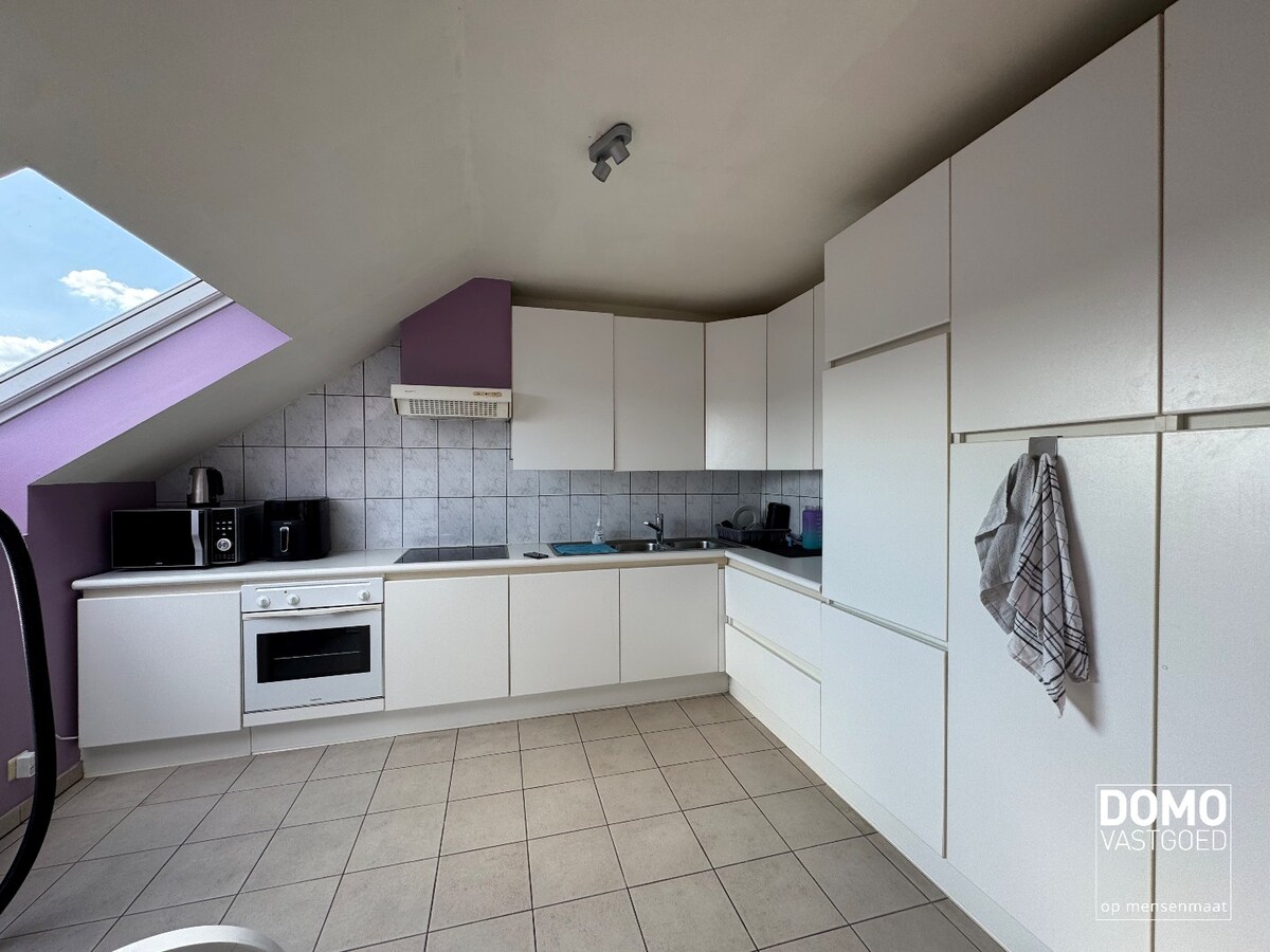 Appartement met 1 slaapkamer en parkeerplaats te huur in centrum Kuringen 