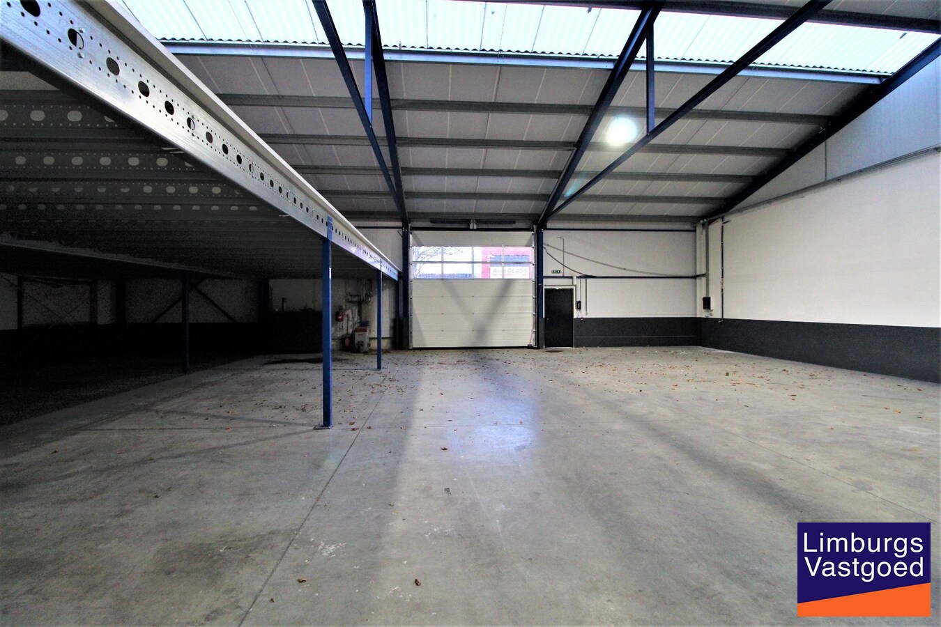 TRUDONIS - KMO UNIT 1 - 134 m² - sectionaal poort - nabij N79 