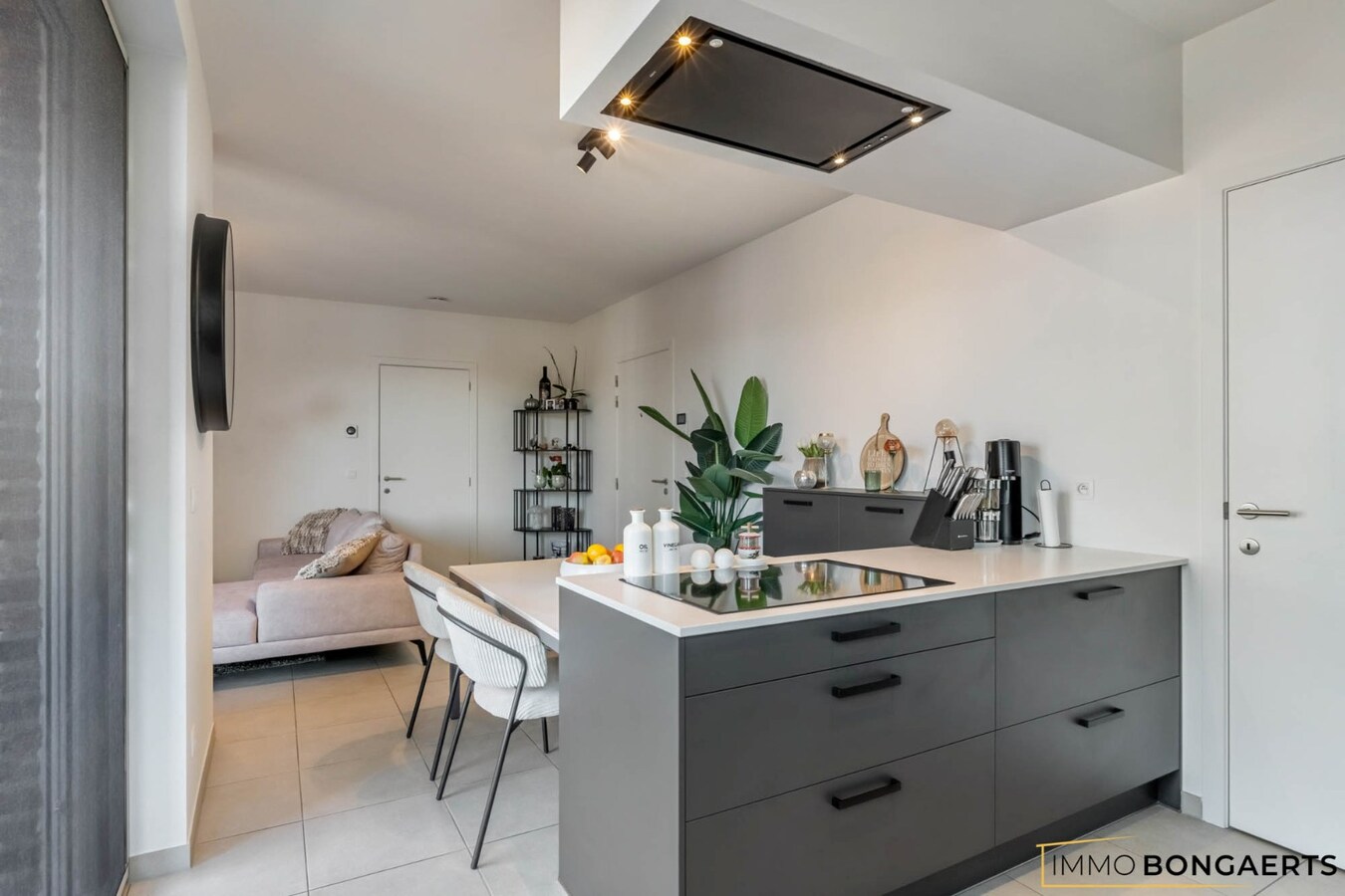 Recent 1-slaapkamerappartement nabij centrum Genk 