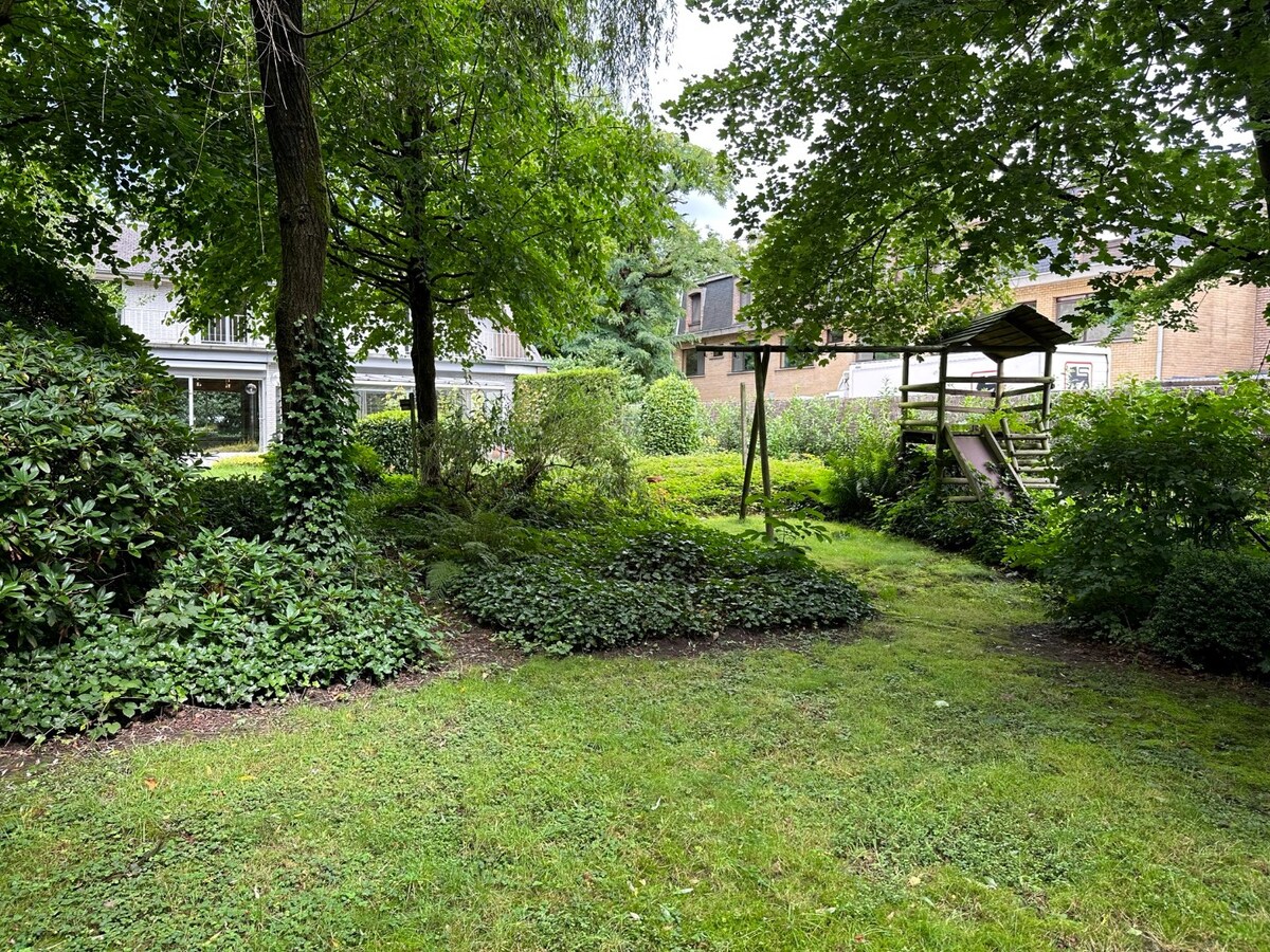 Ruime te renoveren woning met 5 slaapkamers op 1.250 m² 