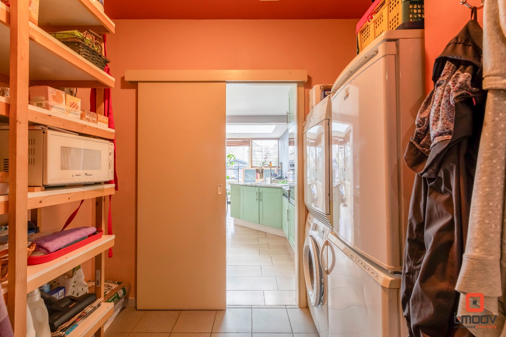 Perfect gelegen gezinswoning met prachtige tuin 