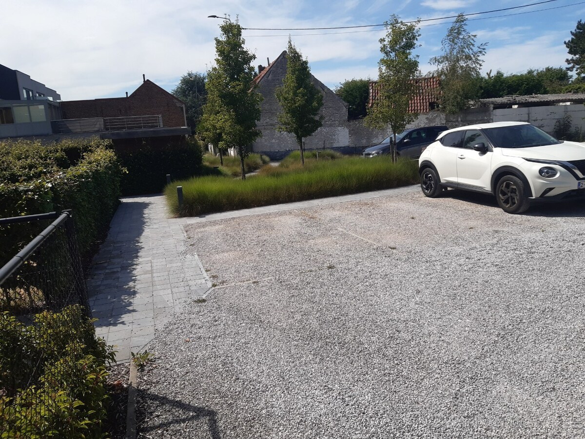 Energiezuinig appartement (met prachtig terras) in hartje Gavere. 