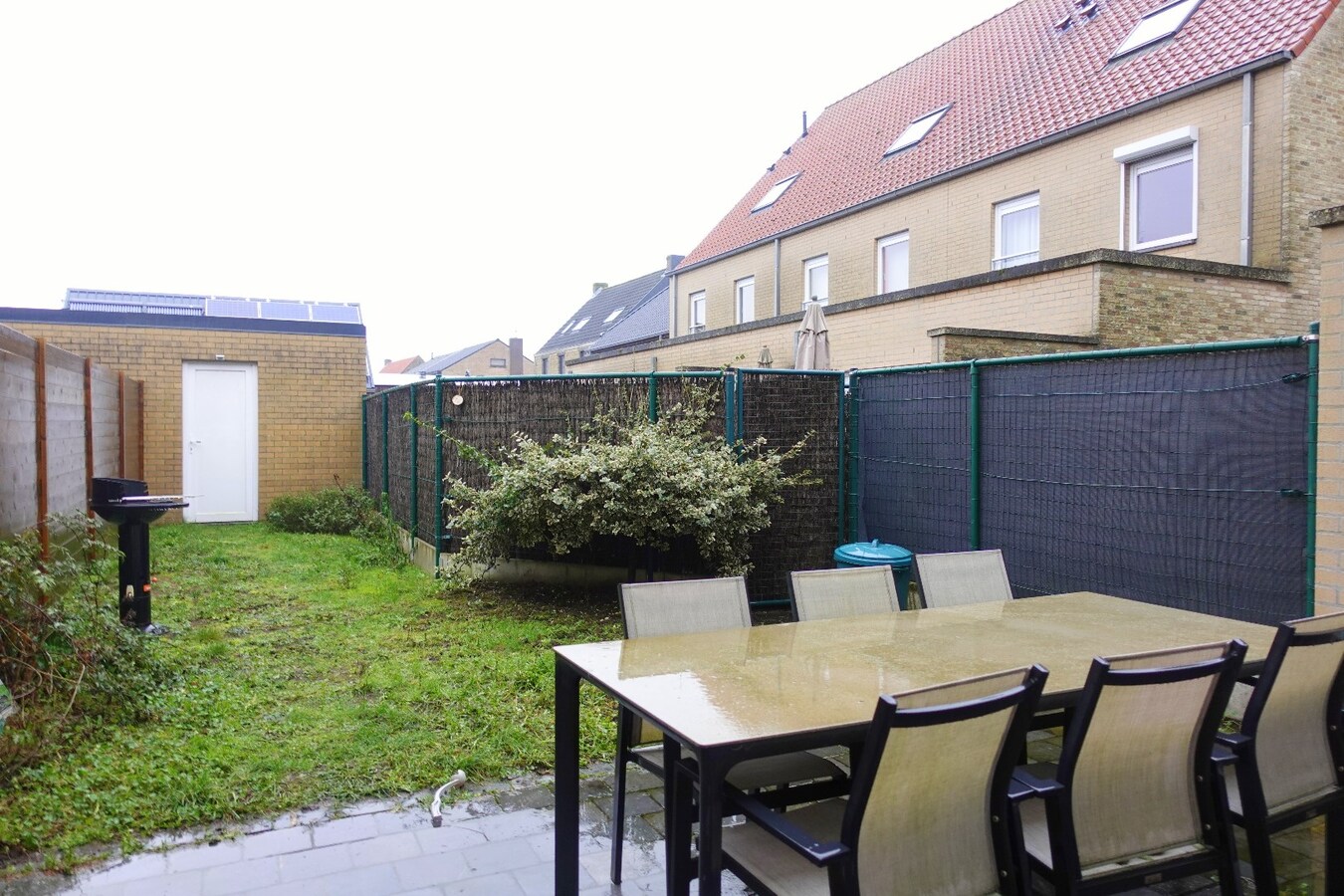 Verrassend ruime woning met 4 slaapkamers en garage 