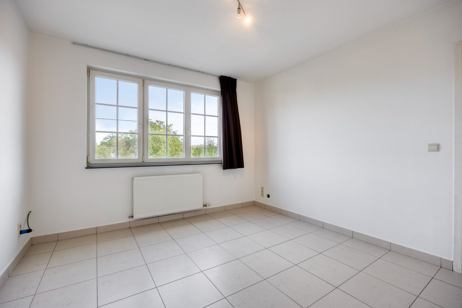 Appartement met 2 slaapkamers en autostaanplaats in Lubbeek! - EPC 102 kWh/m² - bewoonbare opp. 99 m² 
