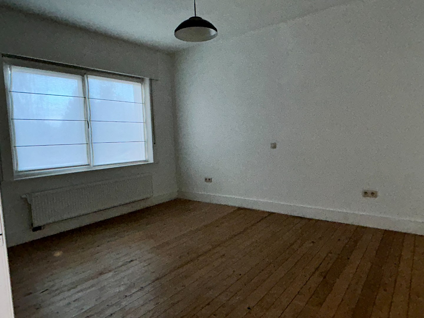 Verrassend ruime woning met 4 slaapkamers, garage en stadstuintje 