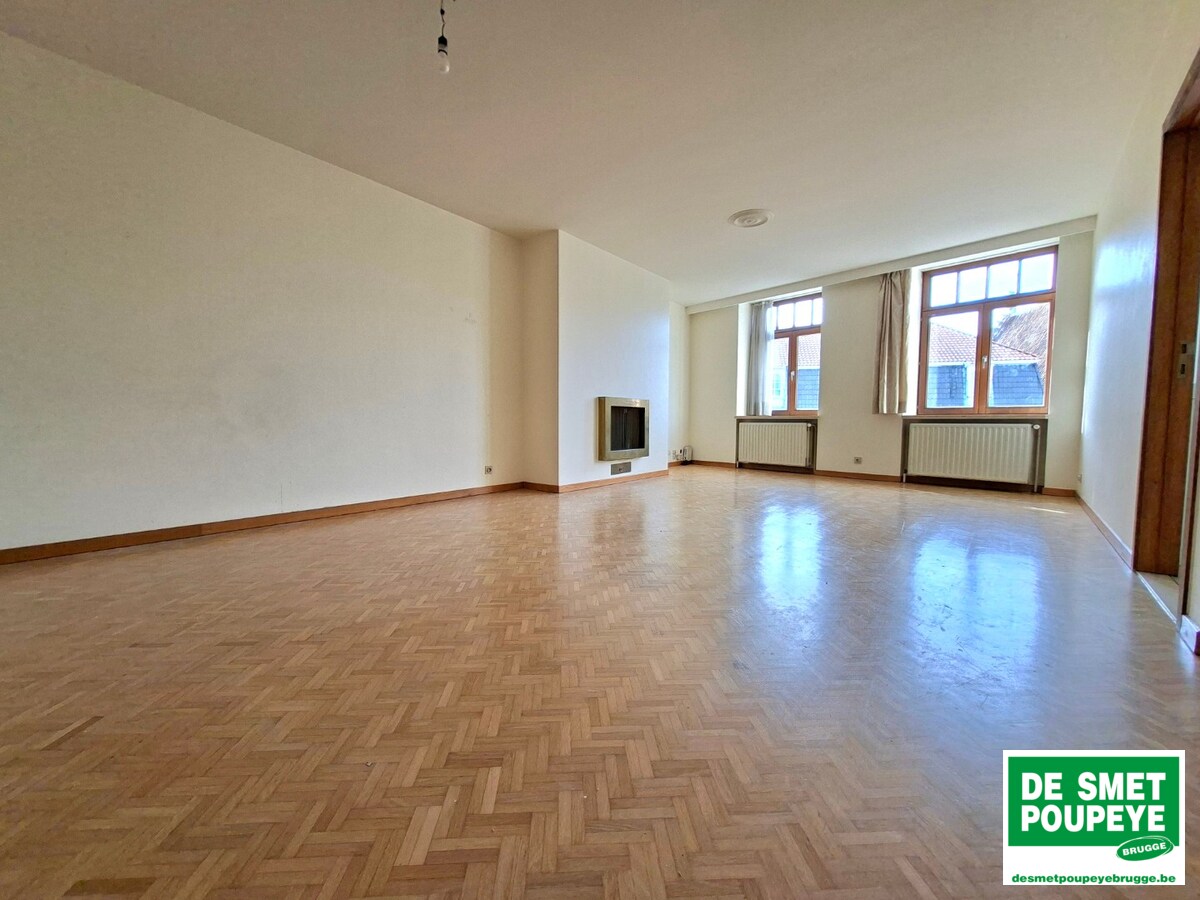 Ruim appartement nabij de Markt 