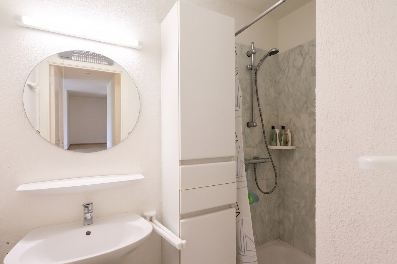 Ruim 3-slaapkamerappartement op de zeedijk met 2 grote terrassen 