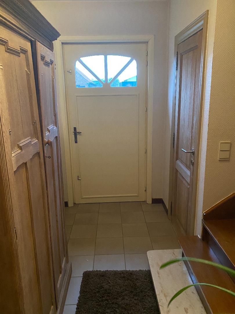 VERKOCHT VICHTE NIJVERHEIDSLAAN 