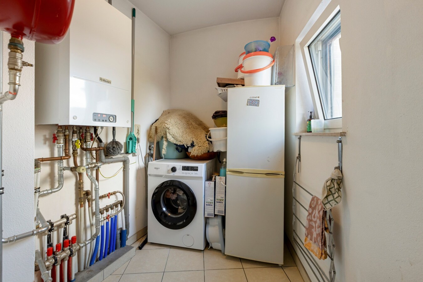 Centrum Dilsen: comfortabel appartement met terras en parking 