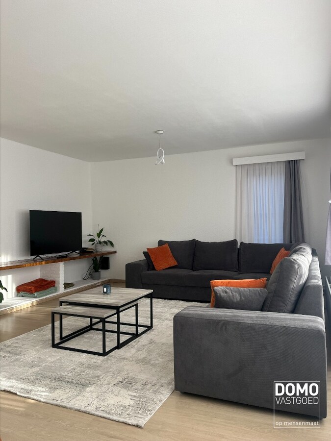 GUNSTIG GELEGEN 2-SLAAPKAMER APPARTEMENT TE LEOPOLDSBURG. 