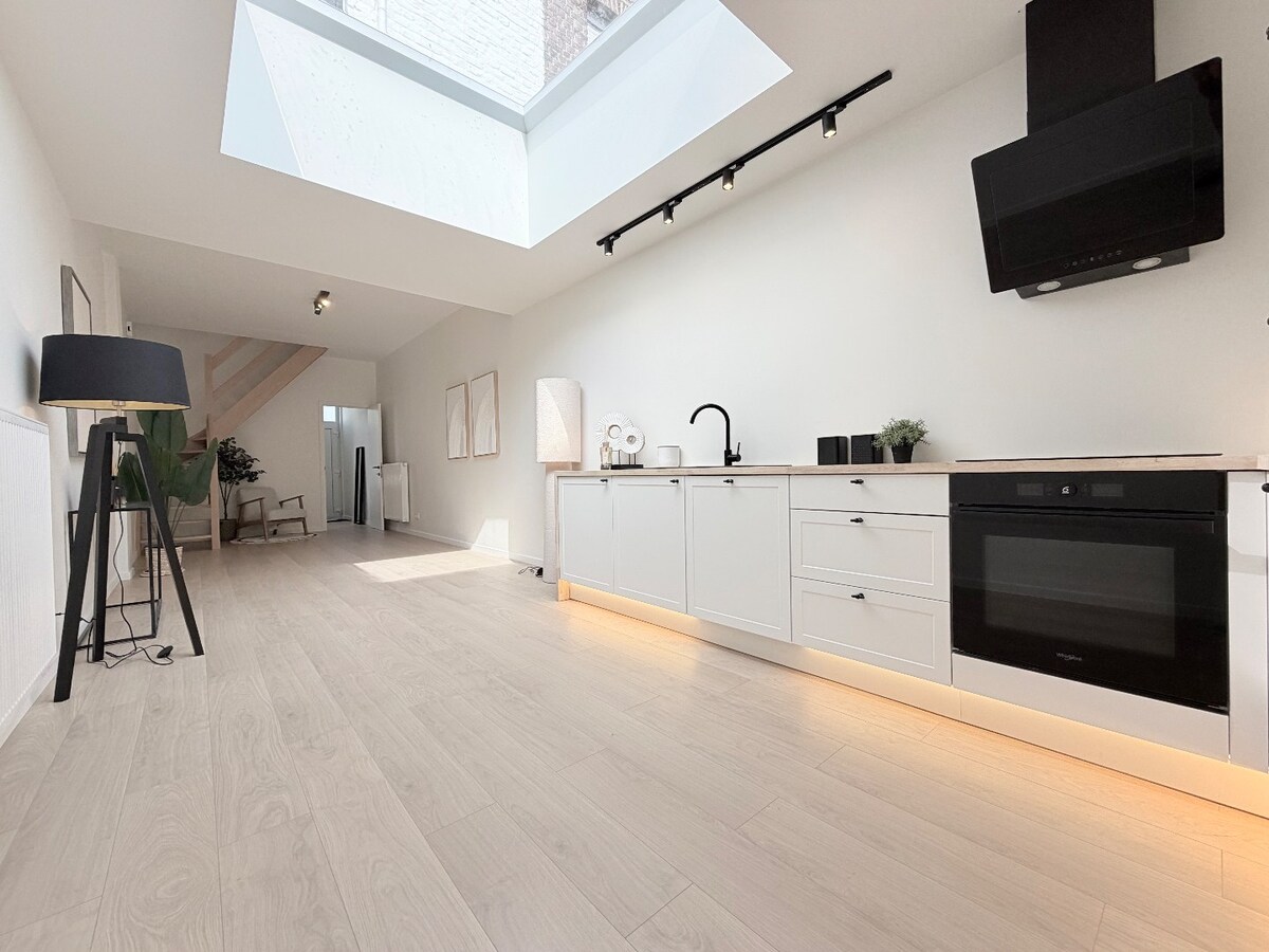TOPPER : Trendy woning met EPC B nabij Doorniksewijk te  Kortrijk ! *** NONO INSPIRED *** 