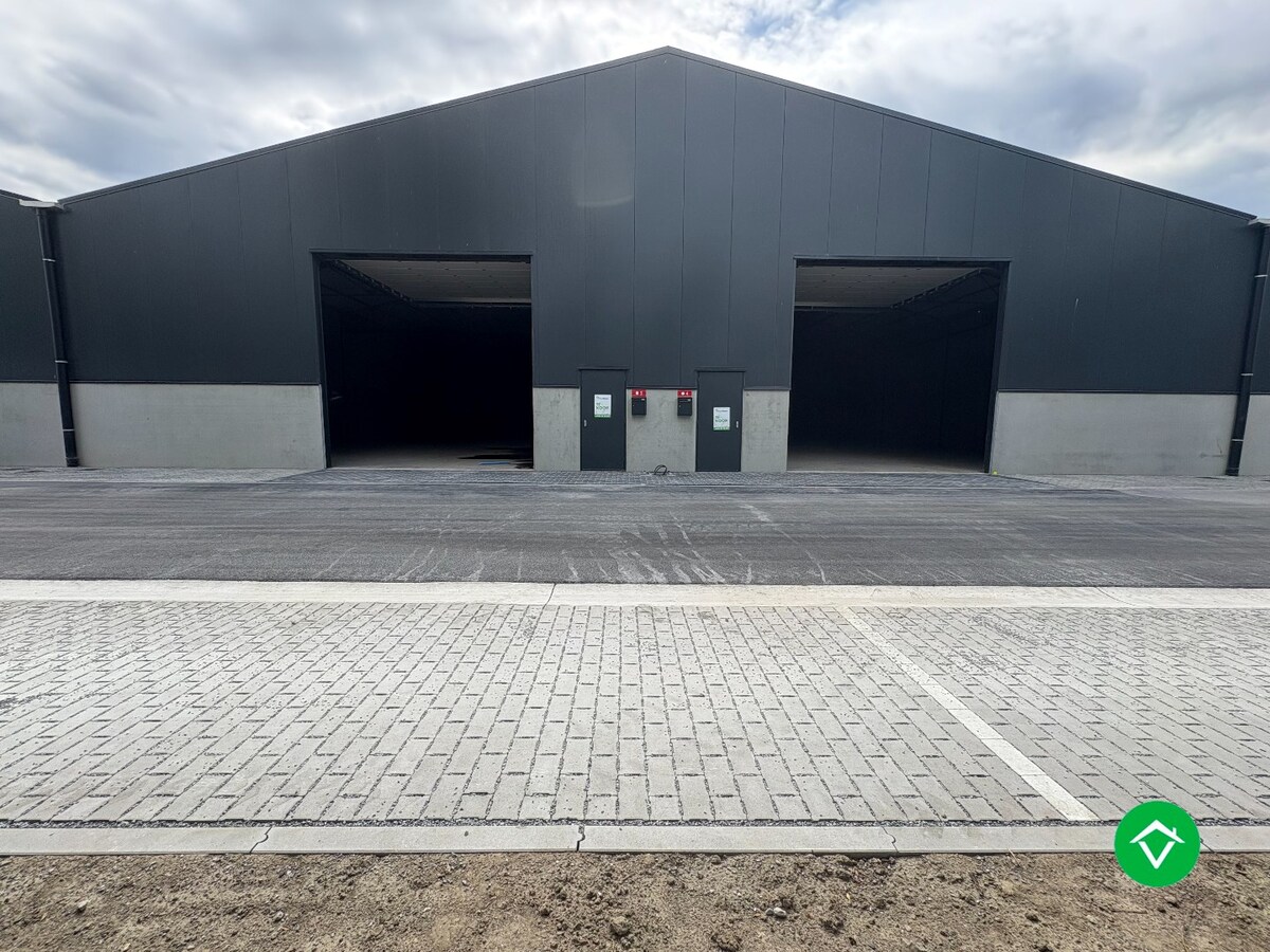 Te koop: Nieuwe KMO-units in Kortemark 