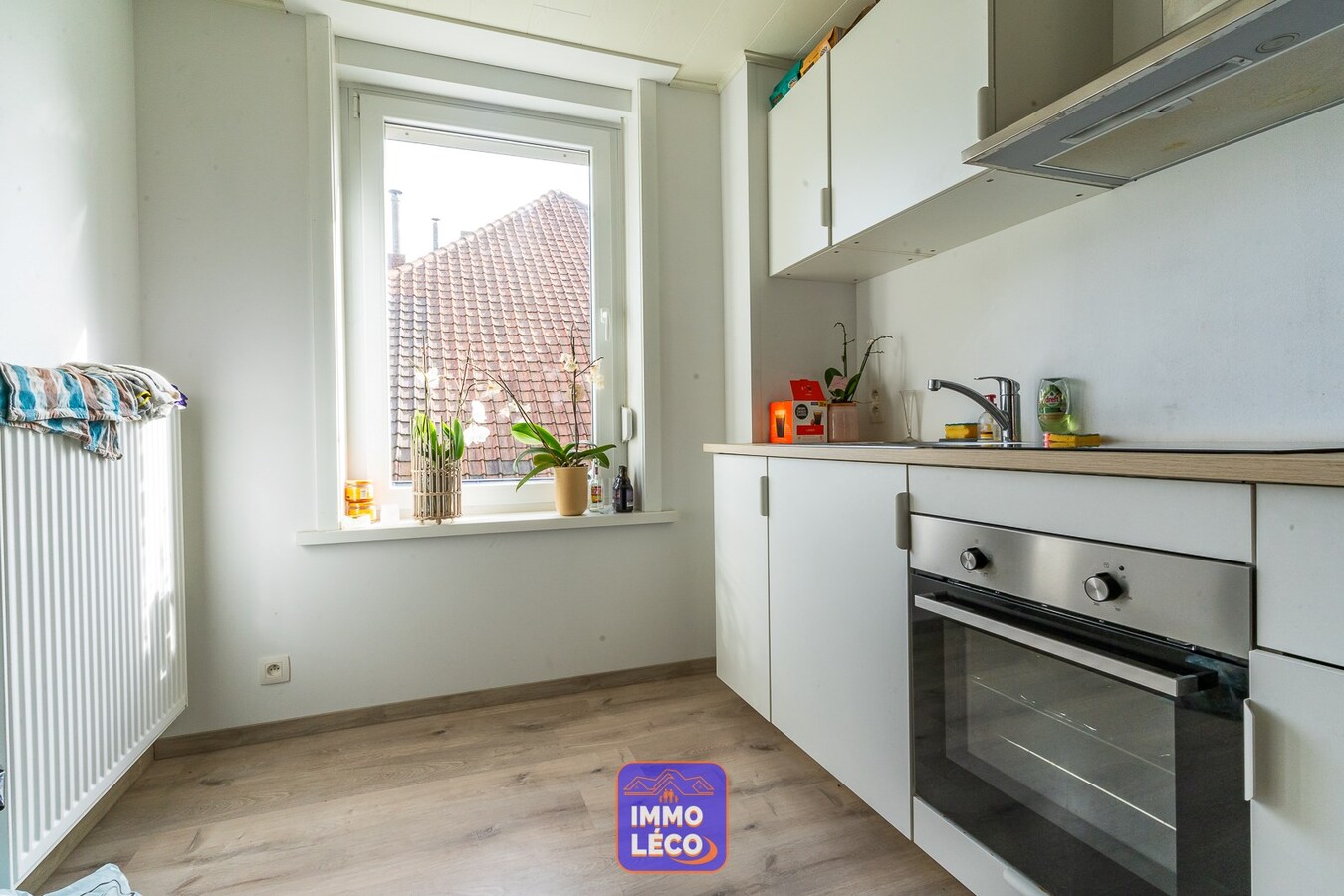 Appartement TRIPLEX trois chambres avec entrée indépendante et garage 