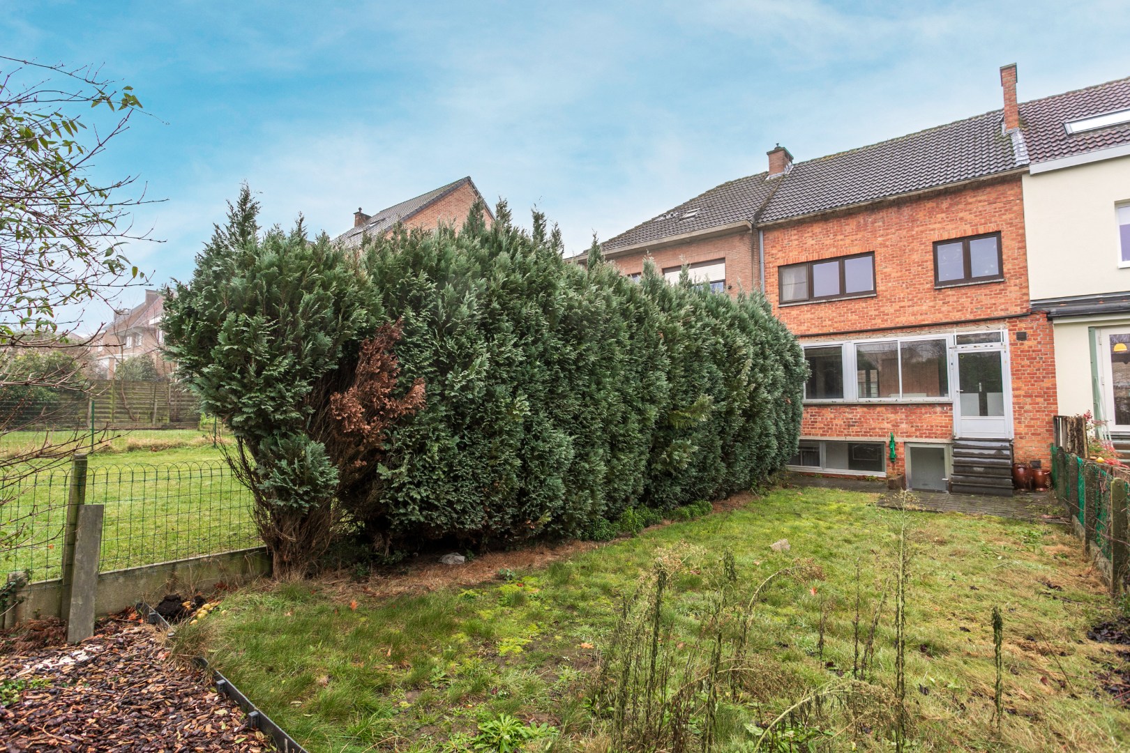 Woning met 3 slpk, garage en tuin 