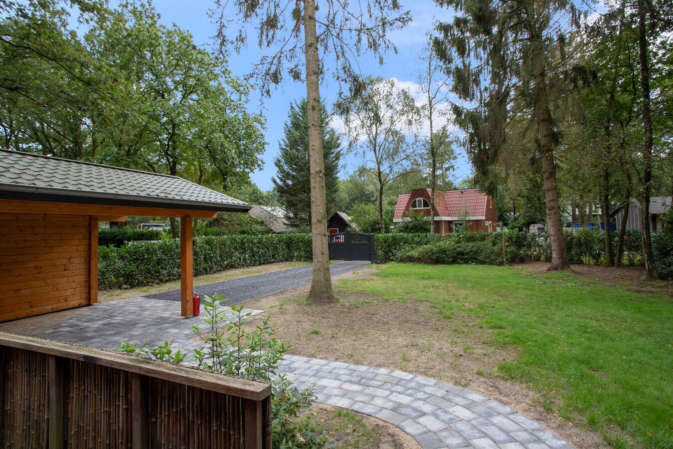 Uniek karakteristiek chalet in Bosrijke omgeving. 