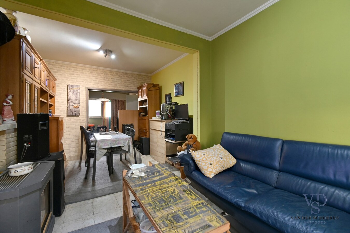 Woning met tuin - te renoveren. 