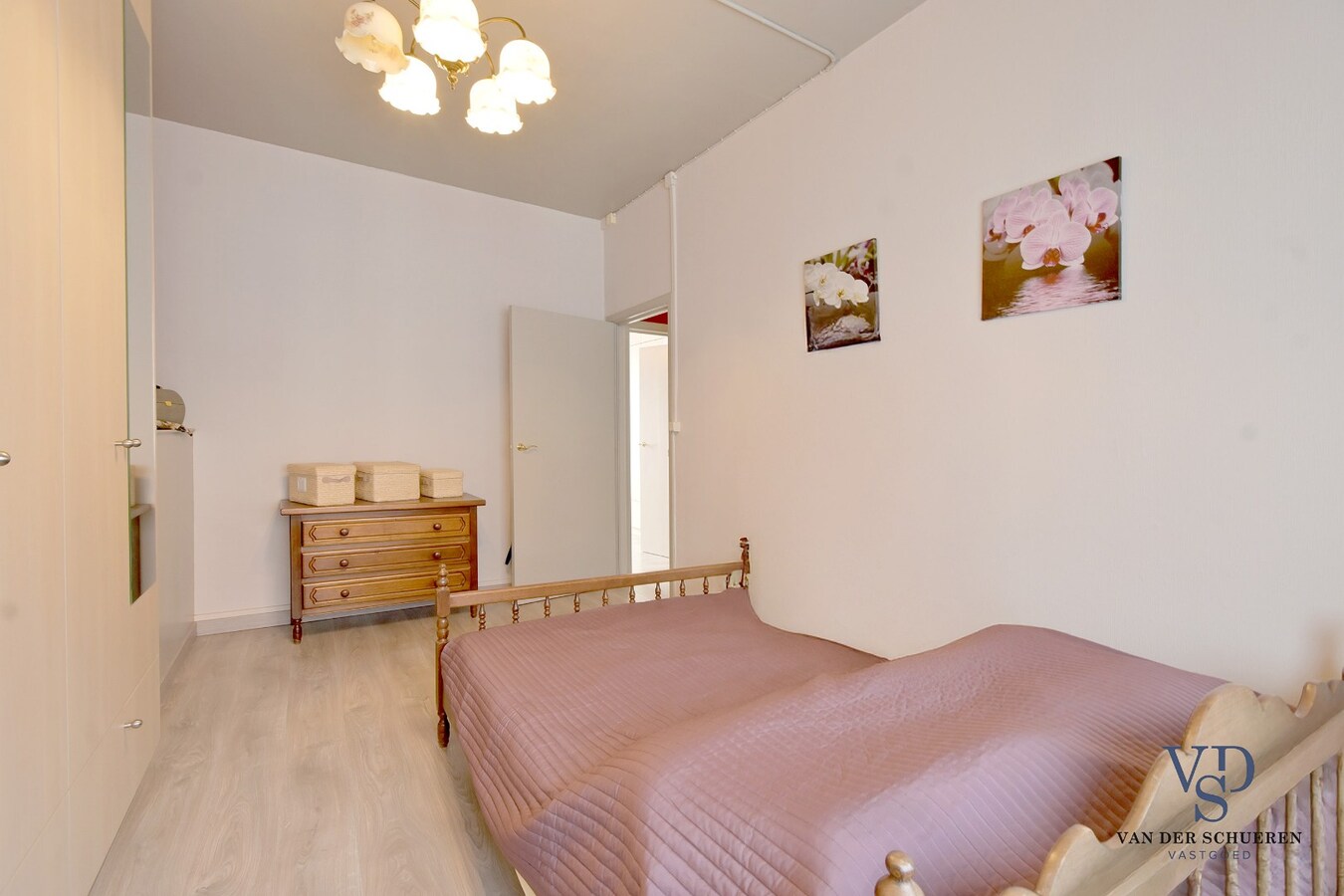 Verzorgde, perfect onderhouden woning. 