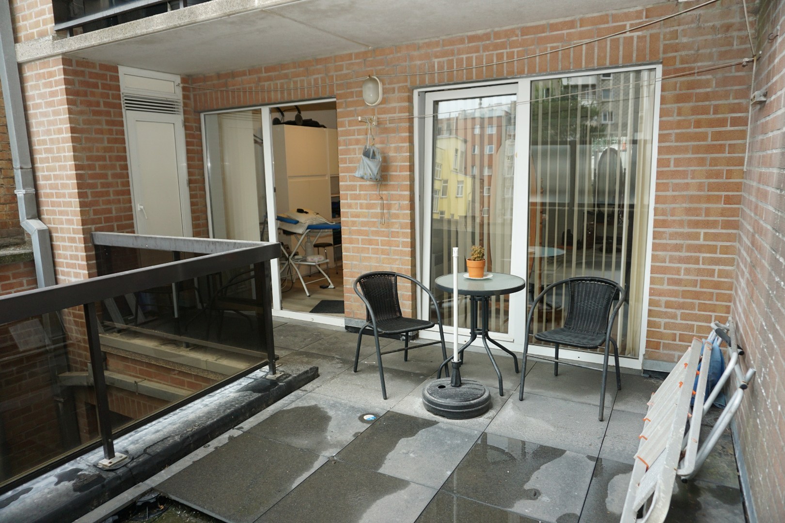 RUIM APPARTEMENT MET ZONNIGE TERRASSEN OP TOPLIGGING 