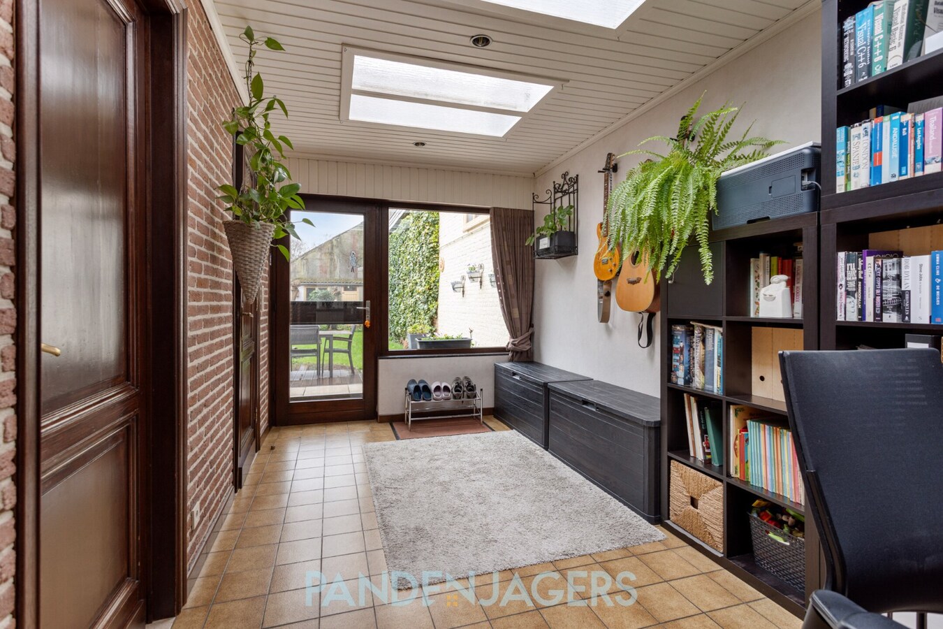 Instapklare rijwoning met 4 slaapkamers te Duffel 