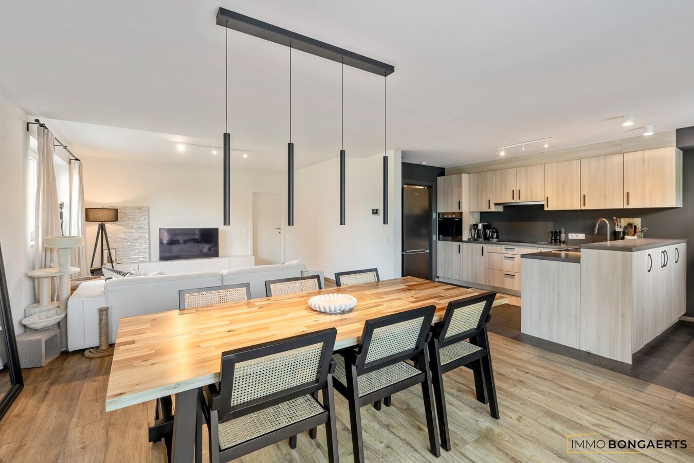 Gelijkvloers appartement met 2 slaapkamers 