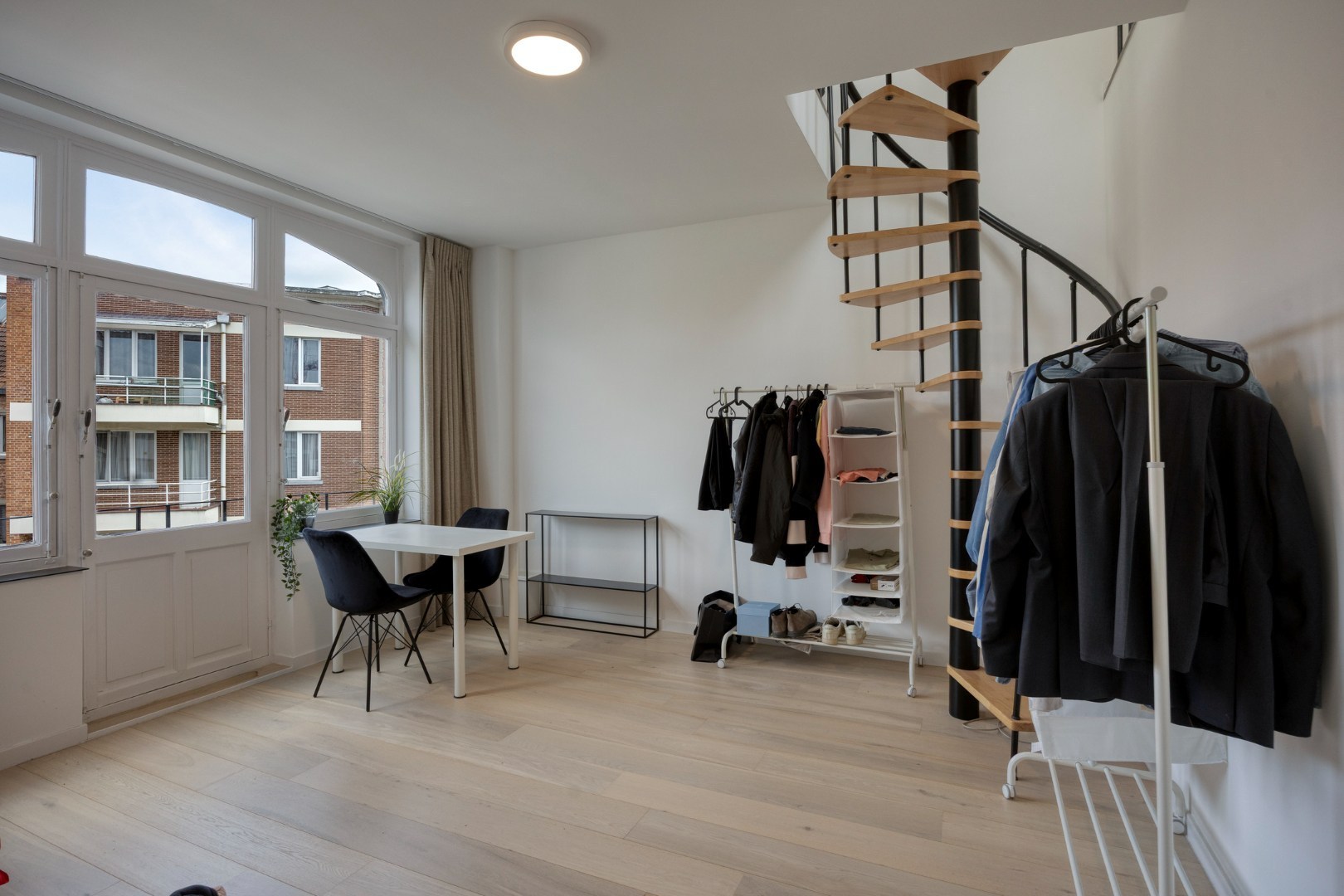 Prachtig herenhuis met 4 slaapkamers, 2 badkamers in Leuven centrum - EPC 77Kwh/m² 