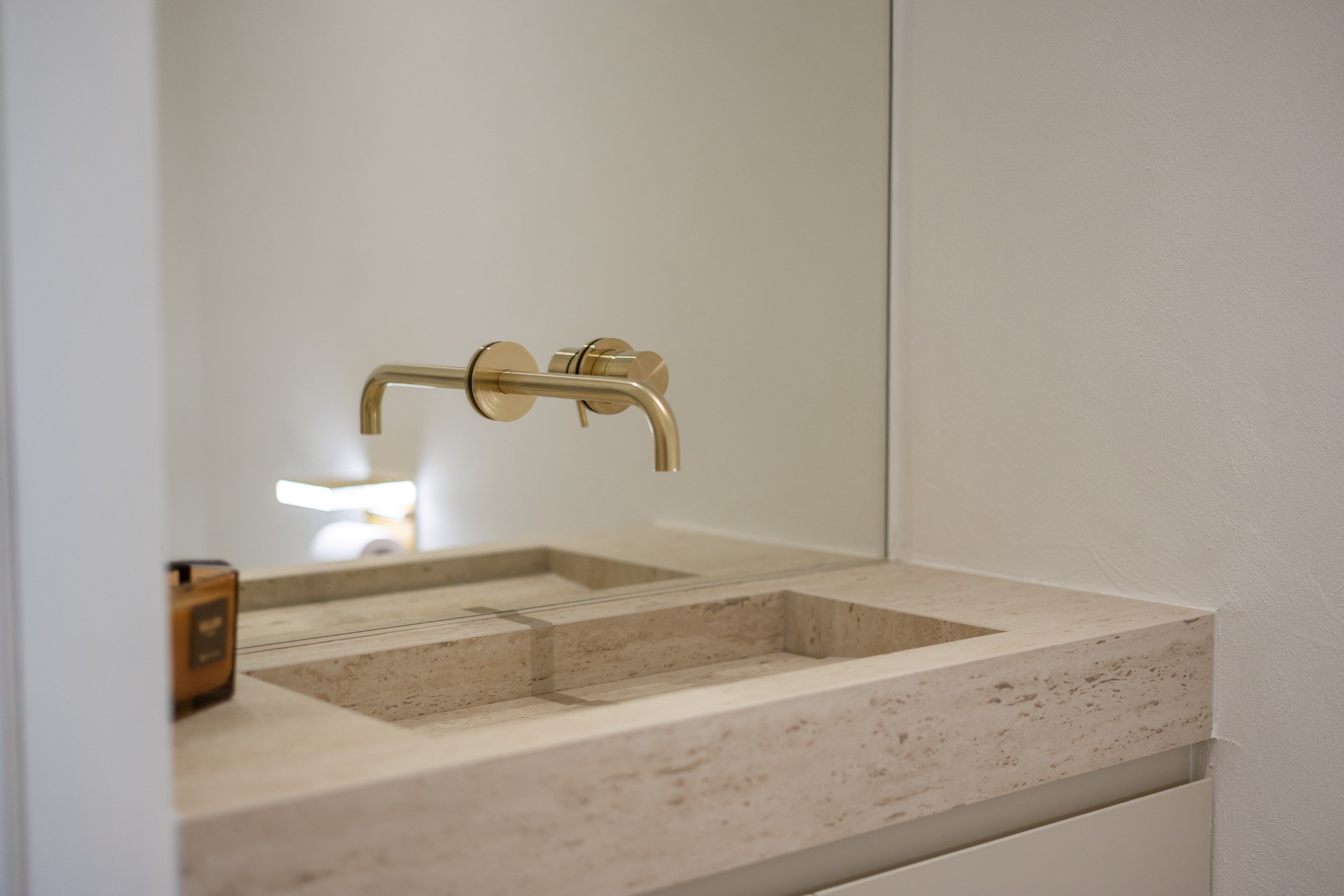 Charmant en instapklaar appartement te koop in Knokke op een toplocatie nabij de zeedijk, Kustlaan en Place m’as-tu vu. 