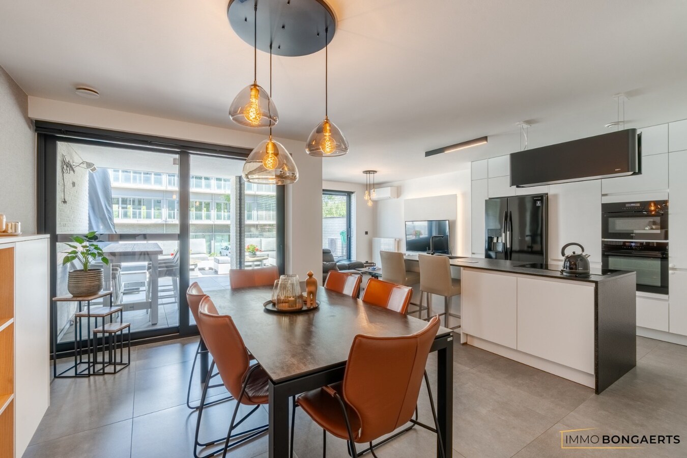 Recent gelijkvloersappartement nabij het centrum van Genk 