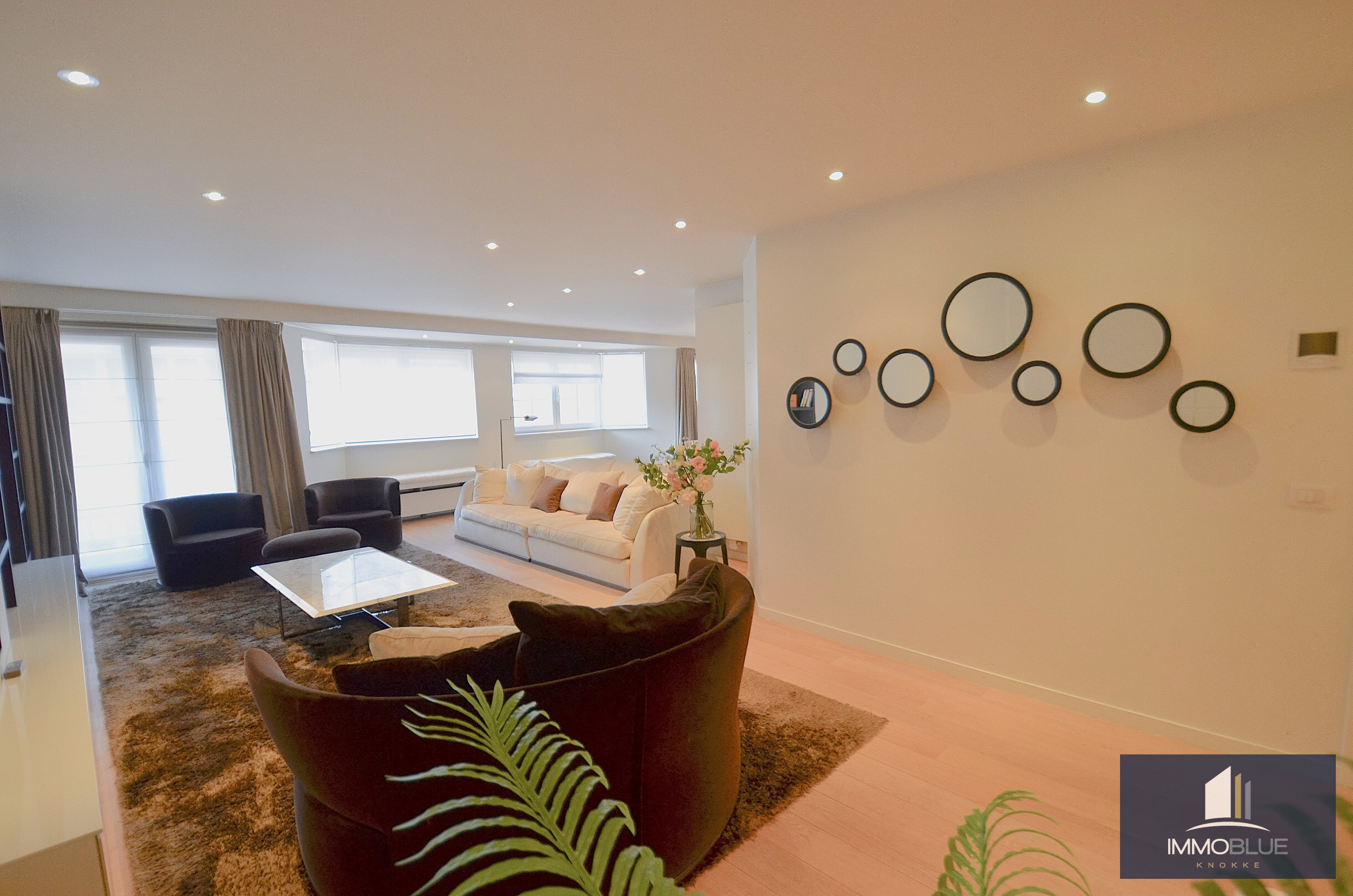 Offre exceptionnelle – Appartement particulièrement spacieux dans une résidence élégante. 