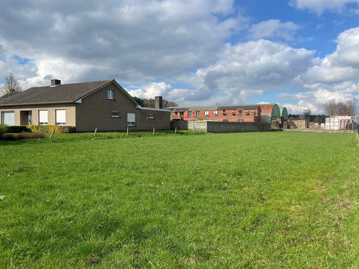 Verkocht grond - Ravels