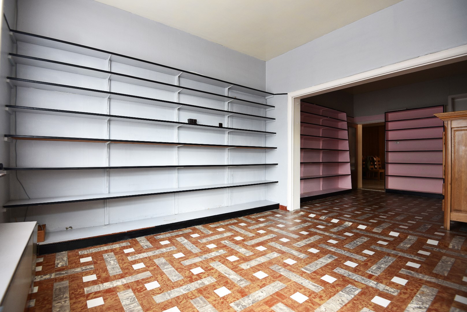 Ruime vrijstaande woning nabij Maldegem centrum 