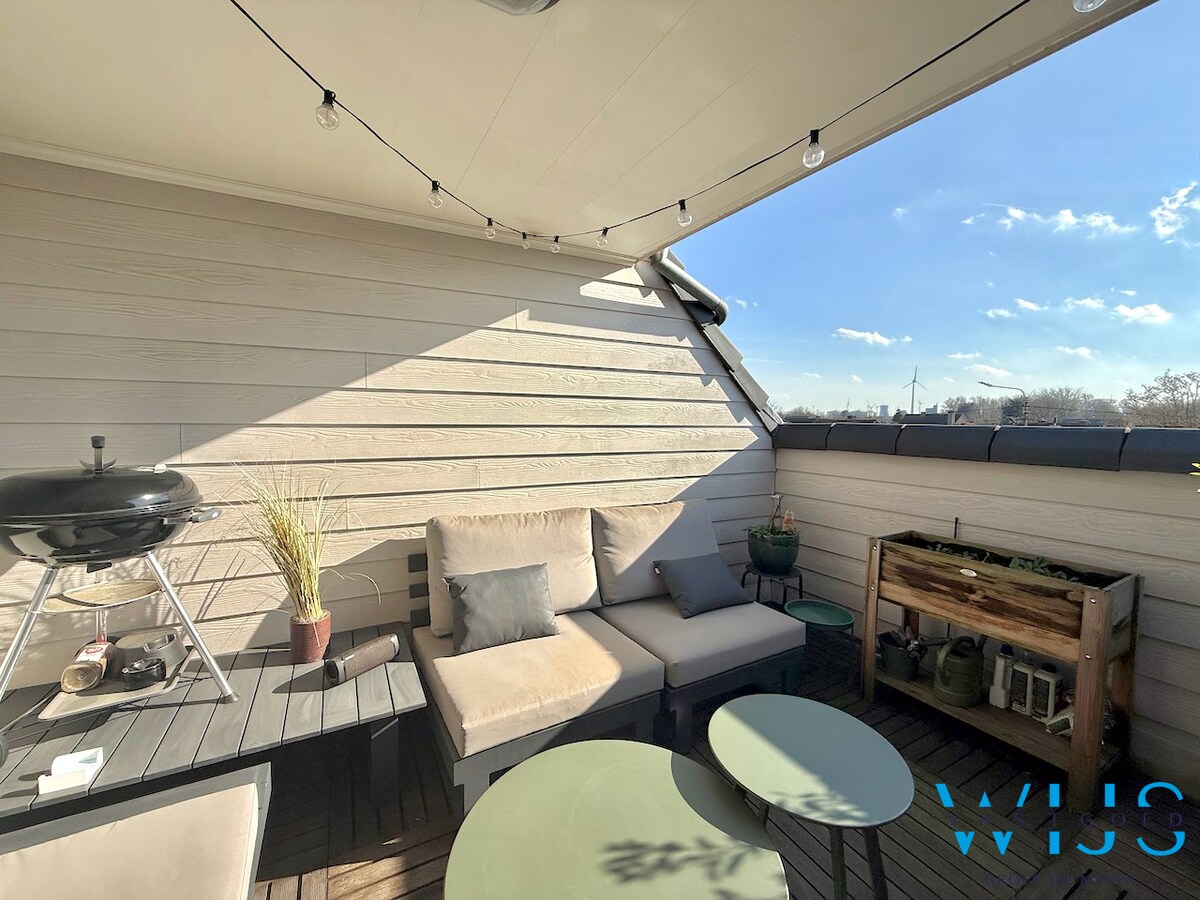 Super tof appartement met leuk dakterras &amp; garage te ERTVELDE / RIEME! 