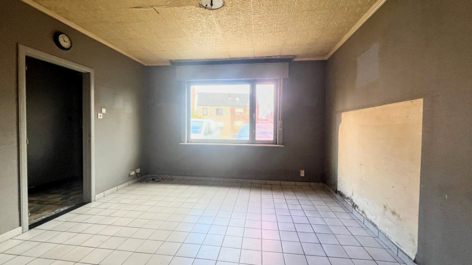 Betaalbare renovatiewoning in het gezellige Uikhoven 