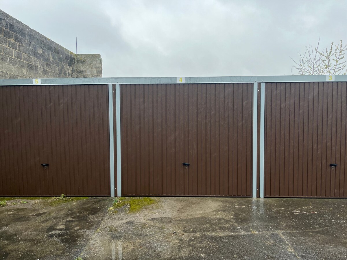 Garagebox te Gavere-Asper. 