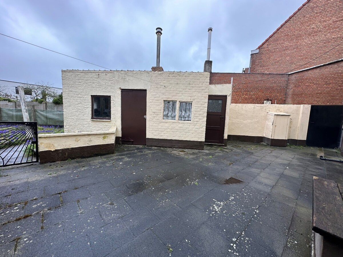 Woning met 3 slaapkamers en garage te Snaaskerke 