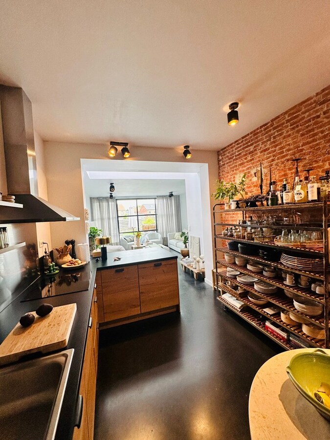 Moderne rijwoning in Hasselt met tuin, terras en 3 slaapkamers 