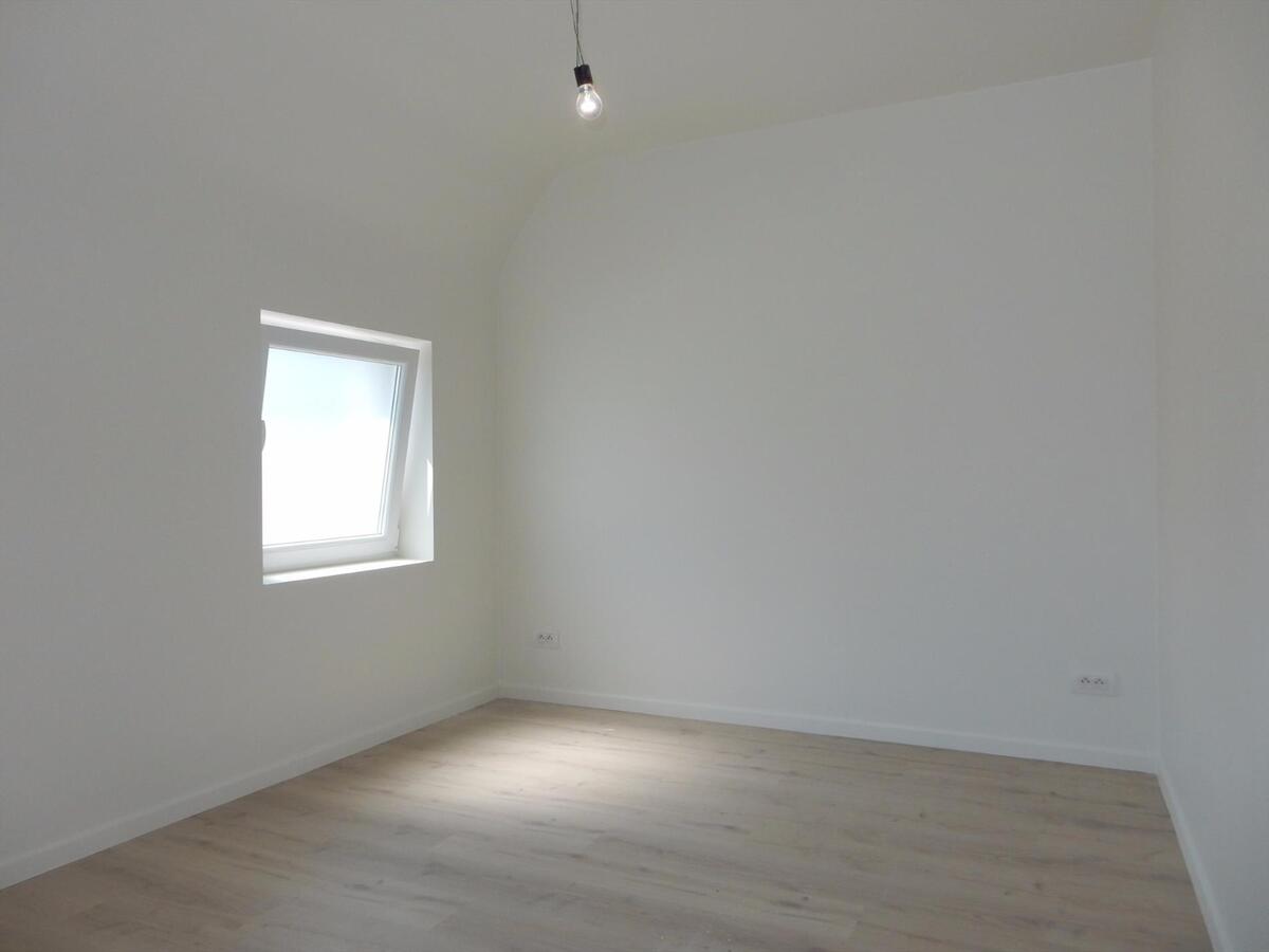 Gerenoveerde woning te Houtave 