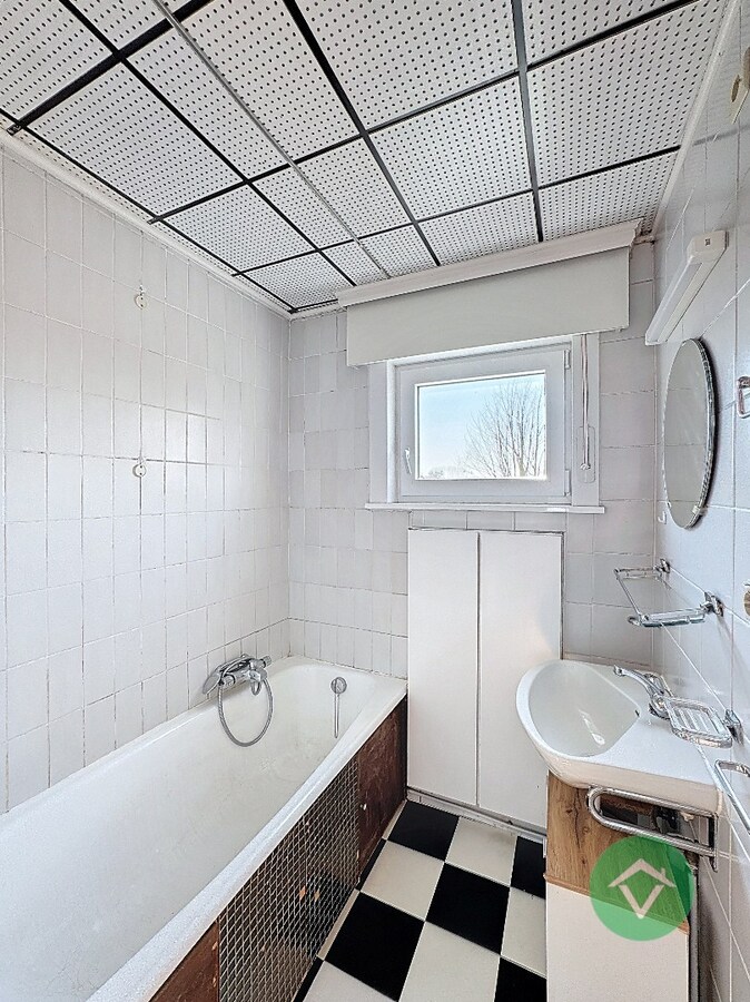 Woning met 3 slaapkamers en garage te Lichtervelde 