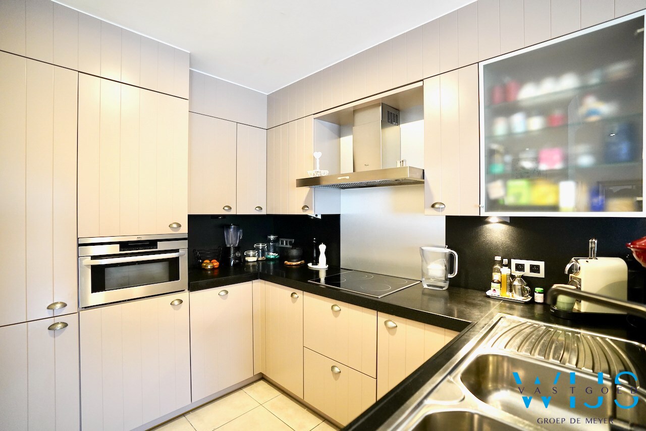 ENERGIEZUINIG appartement met RUIM terras te Rieme ! 