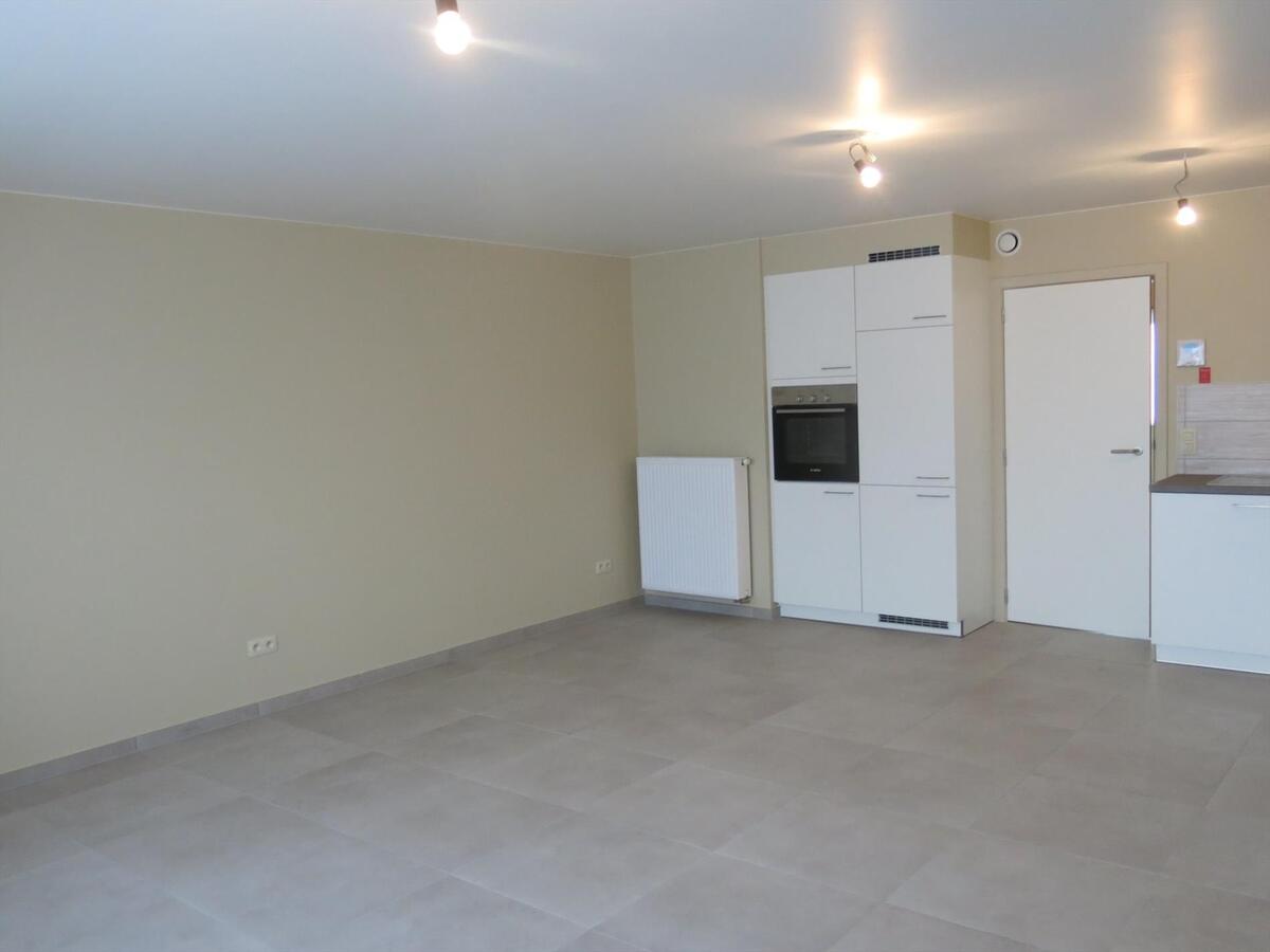 Nieuwbouwappartement met 2 slaapkamers op de Markt in Houthulst 