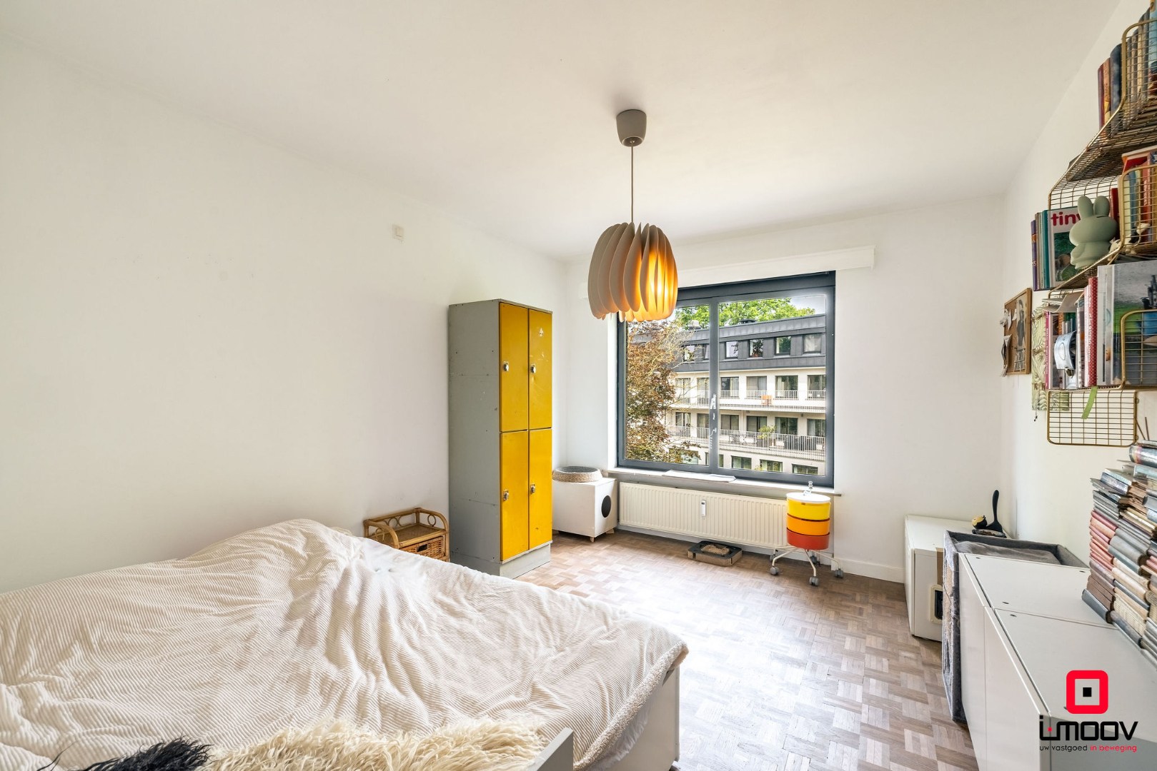Ruim en lichtrijk appartement met terras en garage op topligging te Sint-Denijs-Westrem 