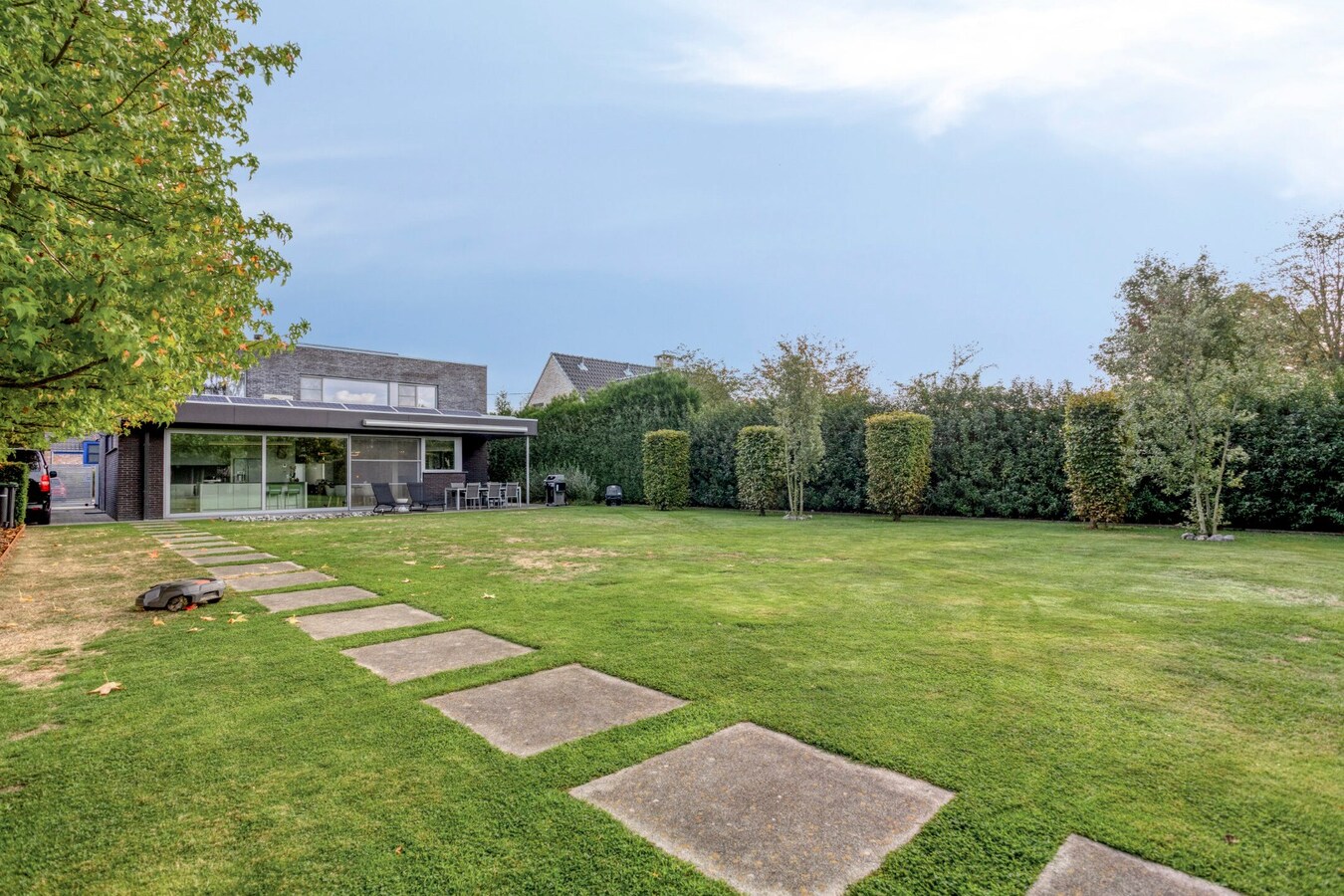 Energiezuinige open bebouwing met prachtige tuin te Duffel 