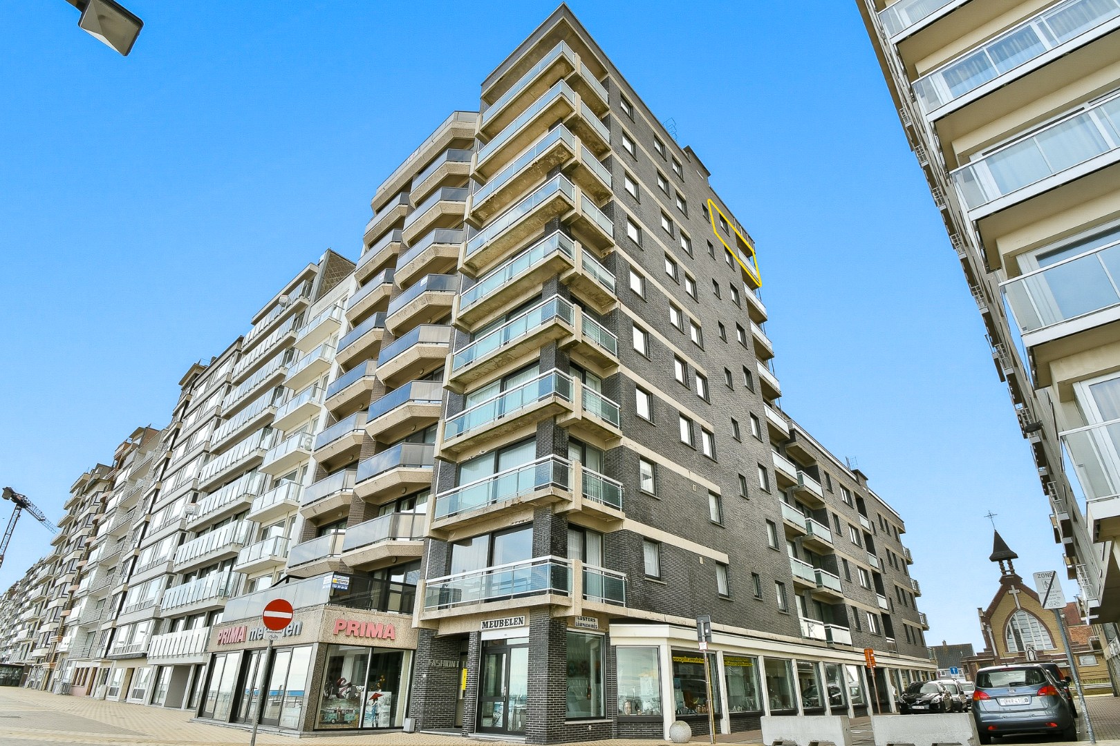 Appartement met zijdelings zeezicht en prachtig verzicht 