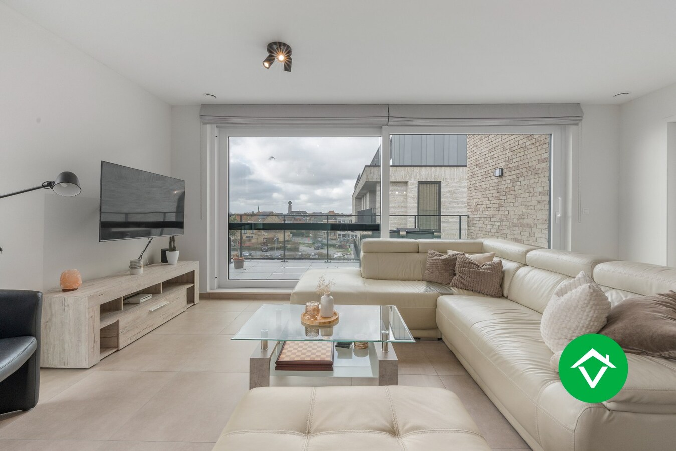 Recent topappartement (2023) met 2 slaapkamers én garage te Diksmuide 