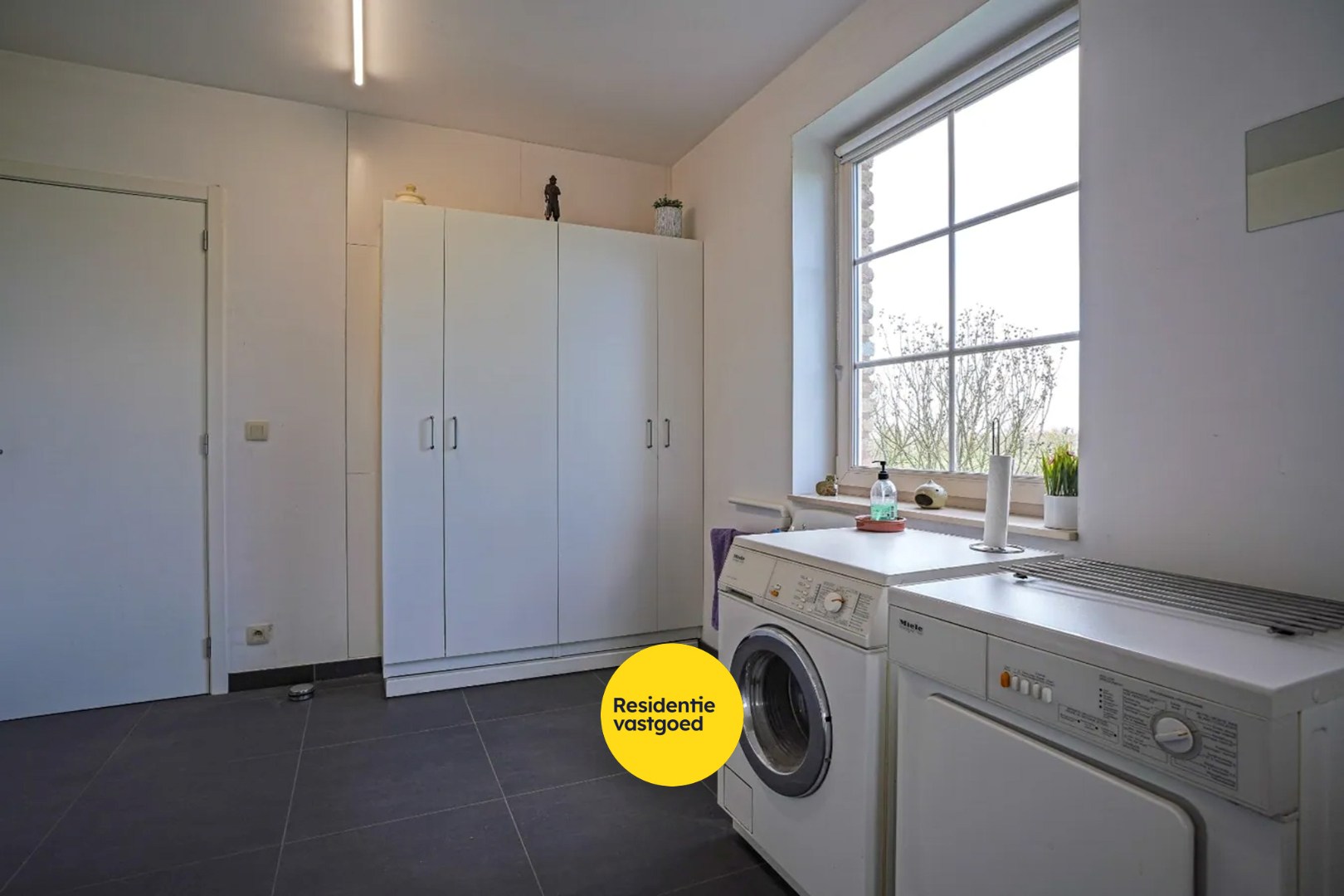 Recente open bebouwing (2019) op een perceel van maar liefst 44.888 m² 